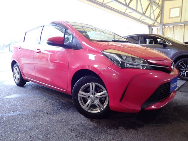 TOYOTA VITZ 2015 