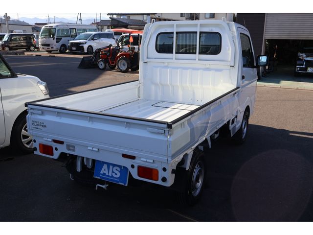 NISSAN CLIPPER truck 4WD 2024