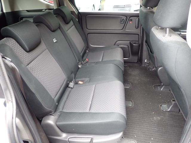 HONDA FREED plus 2017