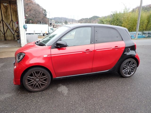 MCC SMART FORFOUR 2018