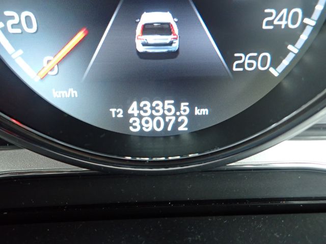 VOLVO VOLVO V70 2015