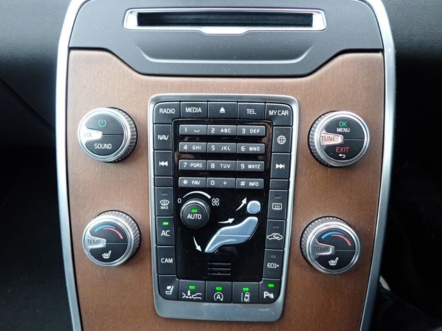 VOLVO VOLVO V70 2015