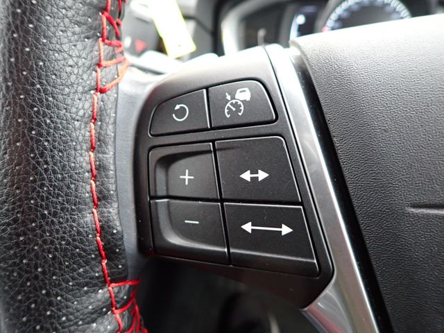 VOLVO VOLVO V70 2015