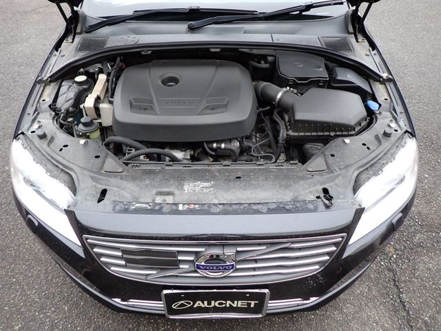 VOLVO VOLVO V70 2015