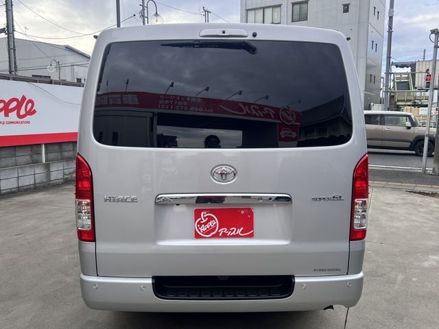 TOYOTA HIACE van 2WD 2025
