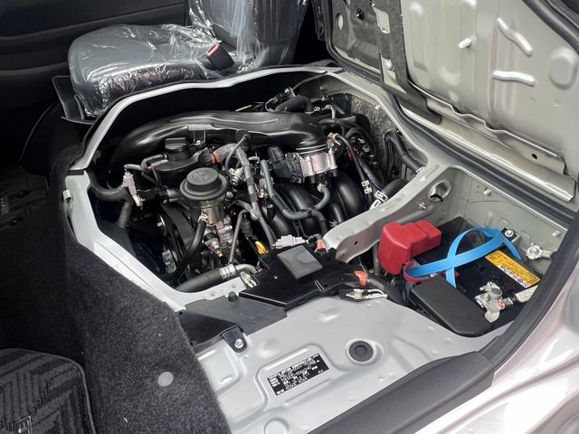 TOYOTA HIACE van 2WD 2025