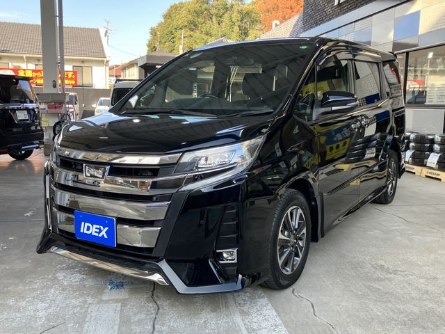TOYOTA NOAH 2019
