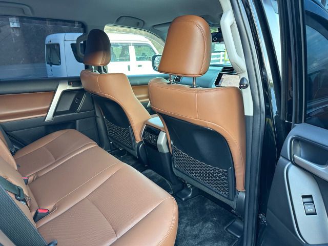 TOYOTA LANDCRUISER PRADO 2022