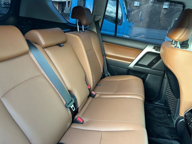 TOYOTA LANDCRUISER PRADO 2022