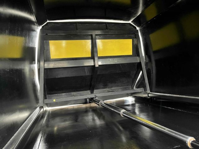 MITSUBISHI FUSOU FIGHTER 2012