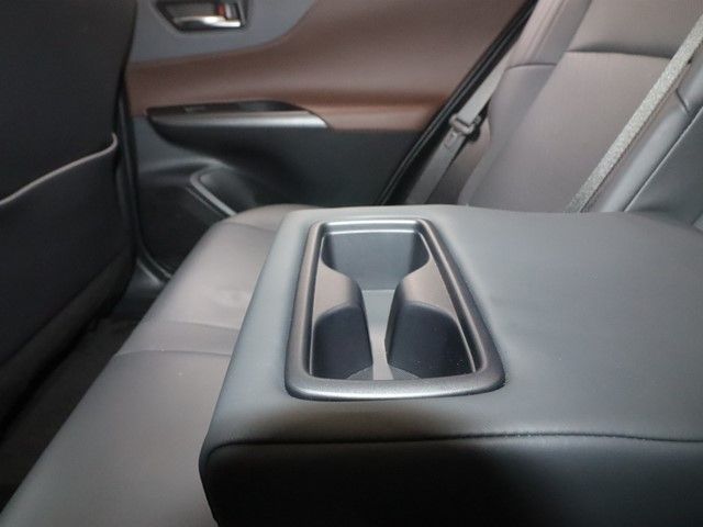 TOYOTA HARRIER 2WD 2021