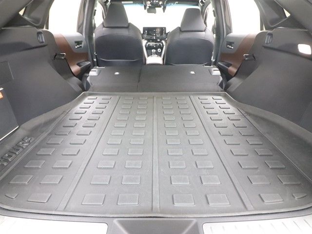 TOYOTA HARRIER 2WD 2021