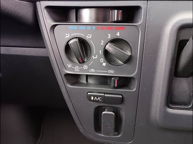 DAIHATSU HIJET deckvan 4WD 2020