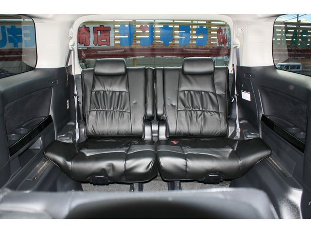 TOYOTA ALPHARD 4WD 2008