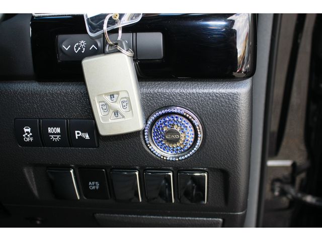 TOYOTA ALPHARD 4WD 2008