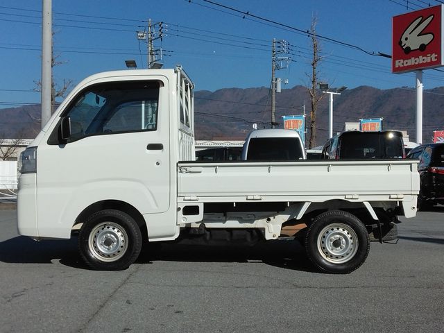 DAIHATSU HIJET truck 4WD 2016