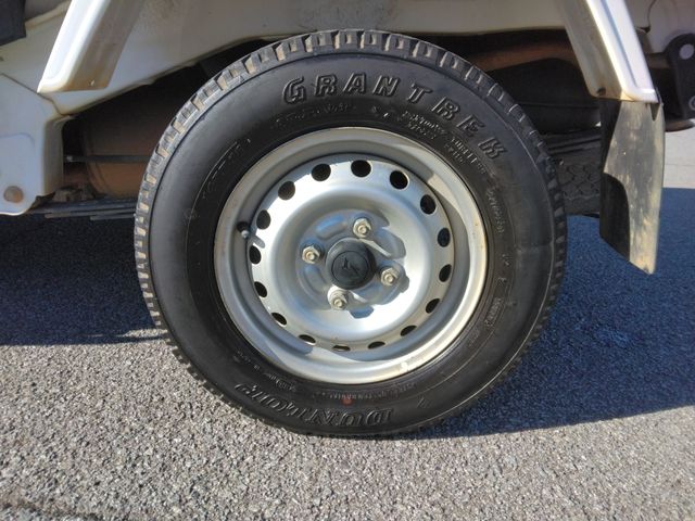 DAIHATSU HIJET truck 4WD 2016