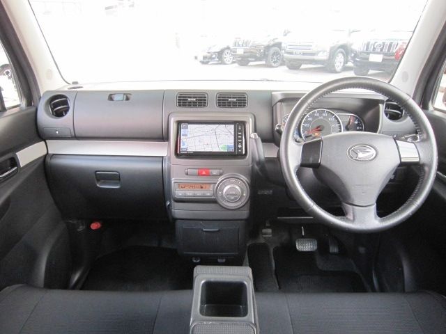 DAIHATSU MOVE CONTE CUSTOM 2014