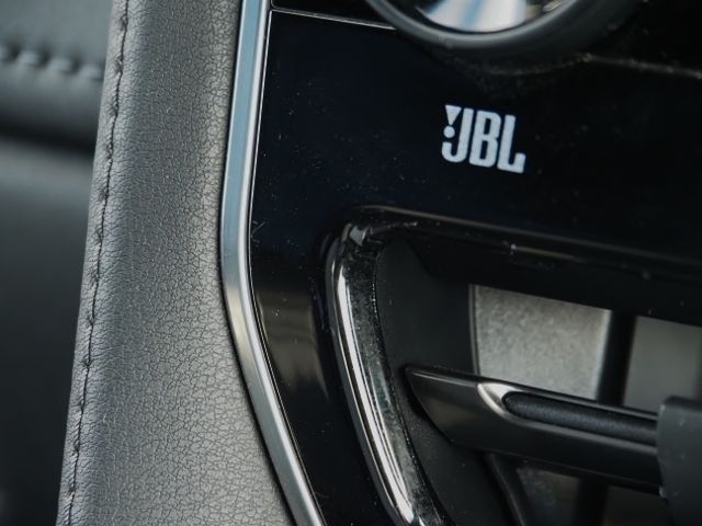 TOYOTA ALPHARD hybrid 4WD 2023