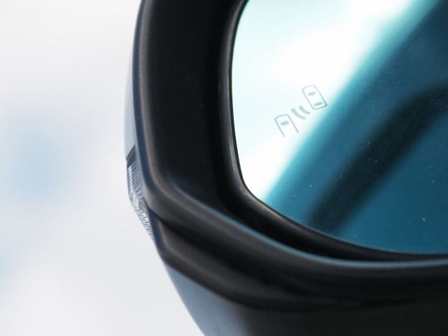 TOYOTA ALPHARD hybrid 4WD 2023