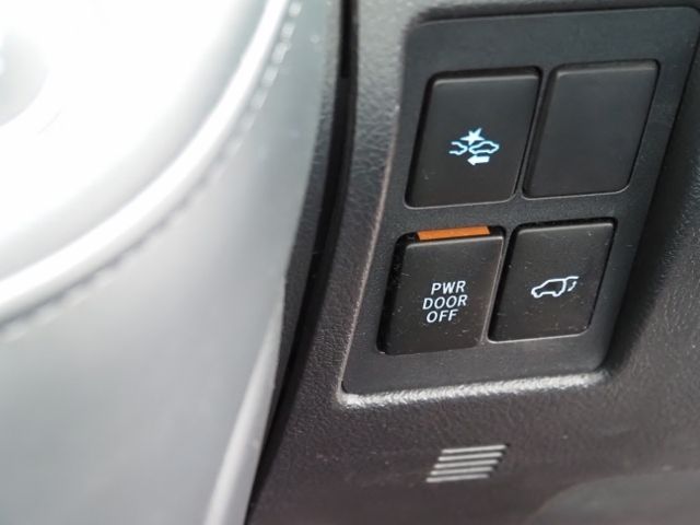 TOYOTA LANDCRUISER wagon 2018