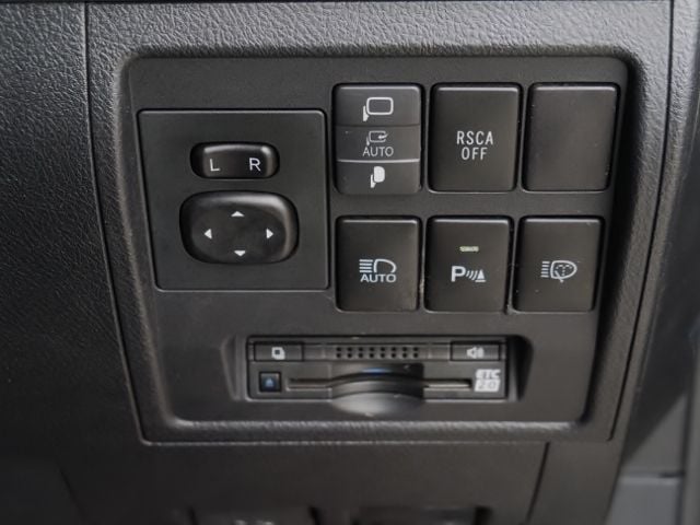 TOYOTA LANDCRUISER wagon 2018