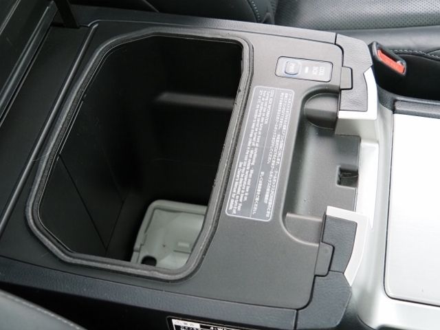 TOYOTA LANDCRUISER wagon 2018