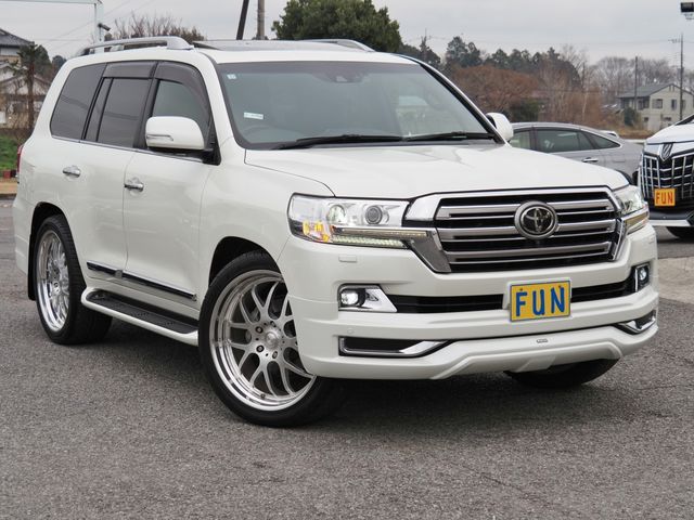 TOYOTA LANDCRUISER wagon 2016