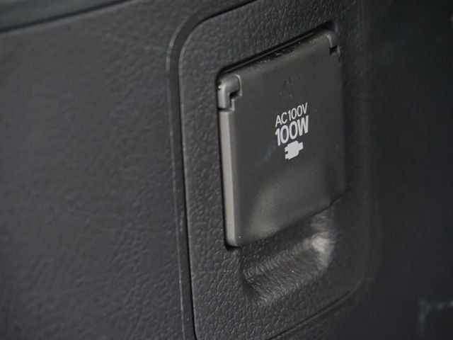 TOYOTA LANDCRUISER wagon 2016