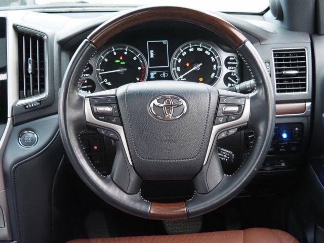 TOYOTA LANDCRUISER wagon 2016