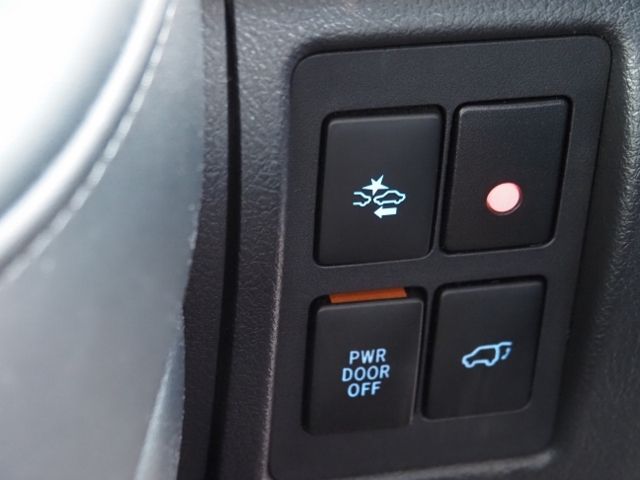 TOYOTA LANDCRUISER wagon 2016