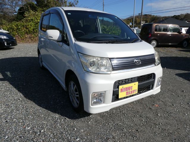 DAIHATSU MOVE CUSTOM 2009