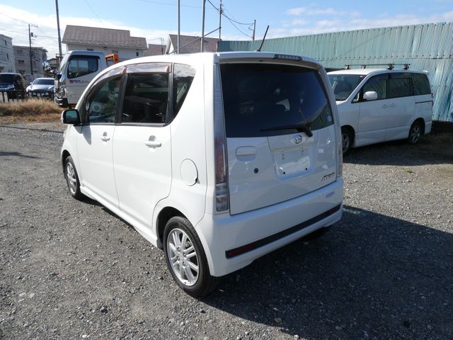 DAIHATSU MOVE CUSTOM 2009