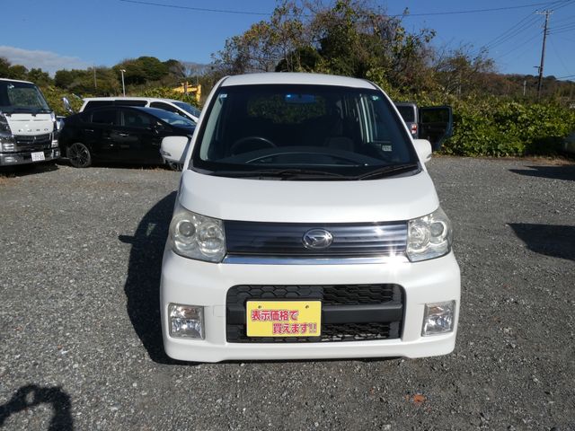 DAIHATSU MOVE CUSTOM 2009
