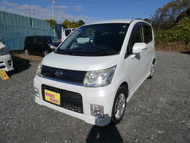 DAIHATSU MOVE CUSTOM 2009