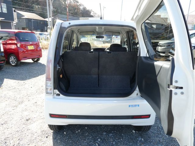 DAIHATSU MOVE CUSTOM 2009