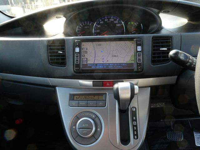 DAIHATSU MOVE CUSTOM 2009