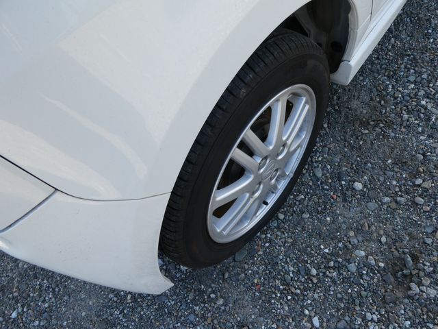 DAIHATSU MOVE CUSTOM 2009