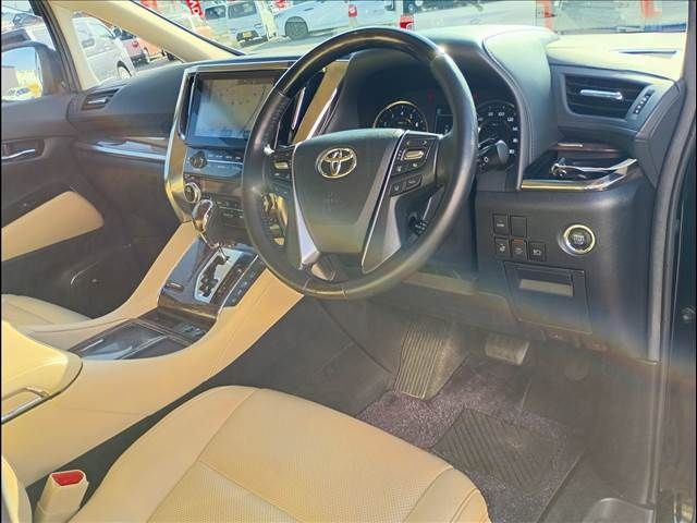 TOYOTA ALPHARD 4WD 2019