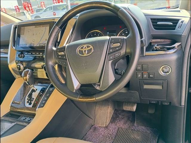 TOYOTA ALPHARD 4WD 2019