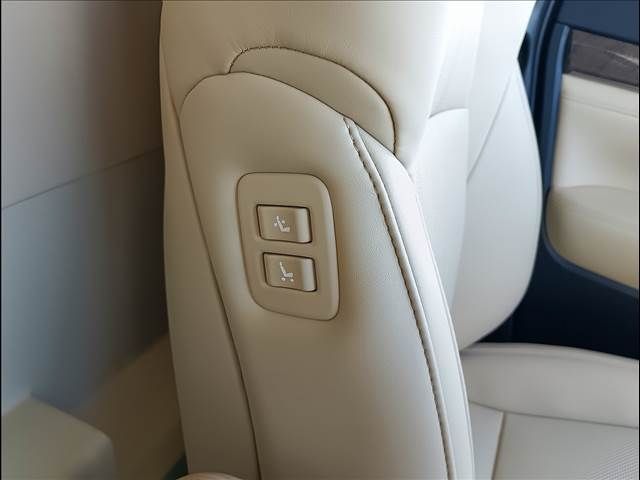 TOYOTA ALPHARD 4WD 2019