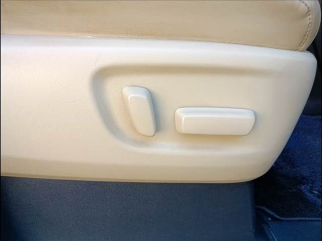 TOYOTA ALPHARD 4WD 2019