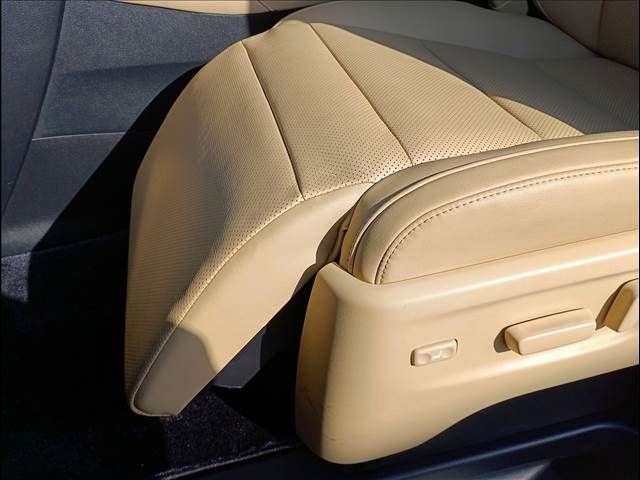 TOYOTA ALPHARD 4WD 2019