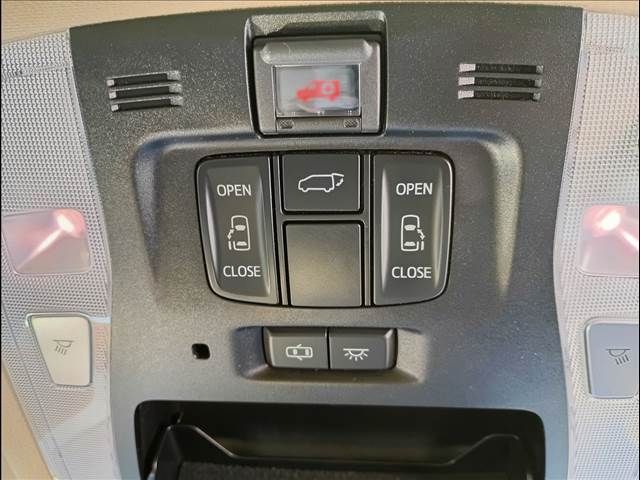 TOYOTA ALPHARD 4WD 2019