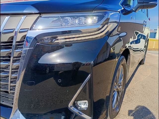 TOYOTA ALPHARD 4WD 2019
