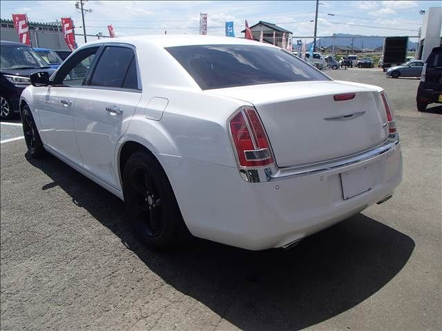 CHRYSLER CHRYSLER 300 2015
