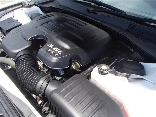 CHRYSLER CHRYSLER 300 2015