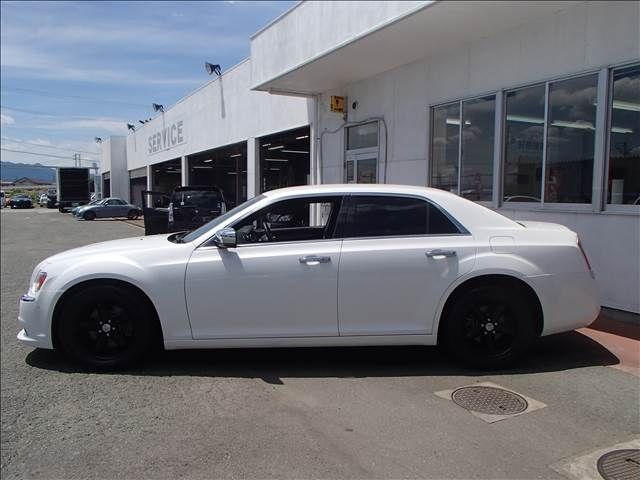 CHRYSLER CHRYSLER 300 2015
