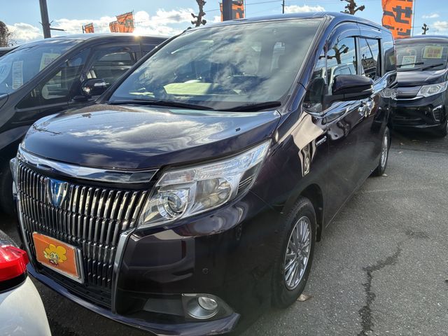 TOYOTA ESQUIRE HYBRID 2015