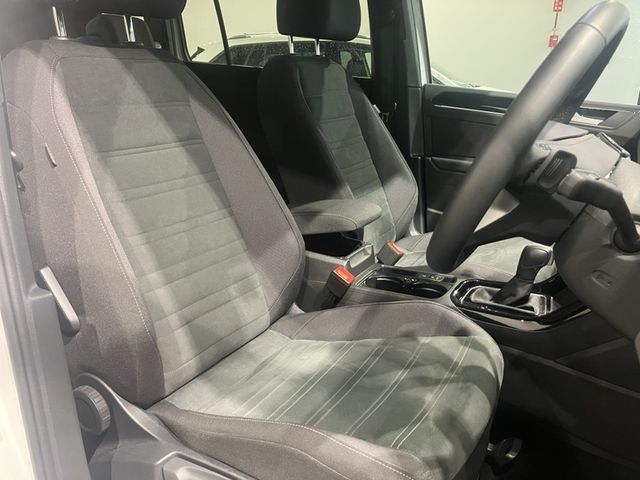 VOLKSWAGEN VOLKSWAGEN GOLF TOURAN 2025